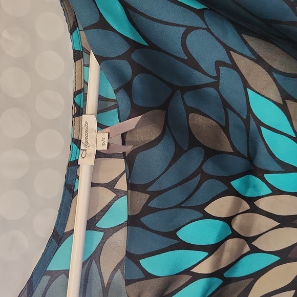 Dynamite top - Picture 2 of 3